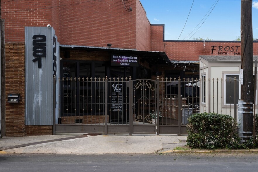 More Photos Of 281 Peters St SW, Atlanta Bar For Sale