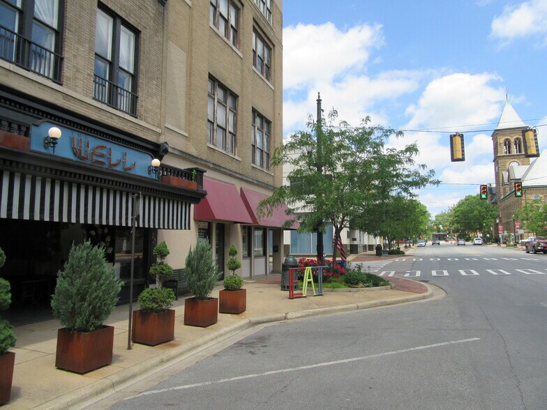 More Photos Of 201 S Broad St, Lancaster Office For Lease