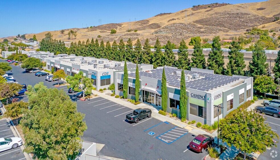 More Photos Of 6080 Hellyer Ave, San Jose Unknown For Lease