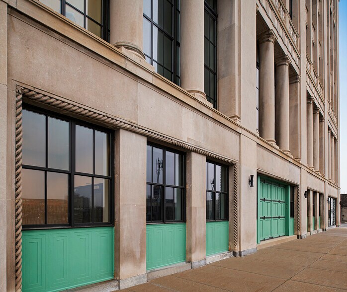 More Photos Of 6001 Cass Ave, Detroit Office For Lease