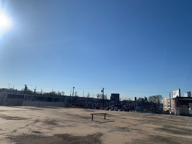 More Photos Of 4076 Torresdale Ave, Philadelphia Warehouse For Sale