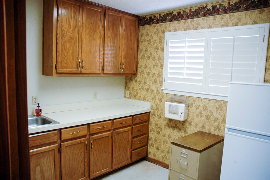 More Photos Of 7500 N Beach St, Fort Worth Medical For Lease