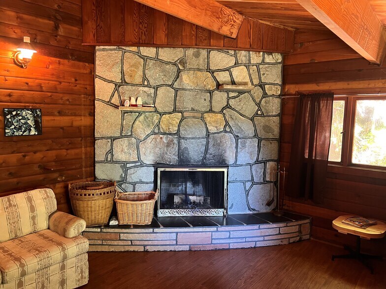 More Photos Of 983 Peninsula, Ucluelet Land For Sale