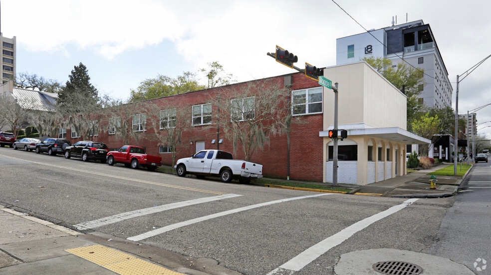 More Photos Of 441 N Monroe St, Tallahassee Office For Sale