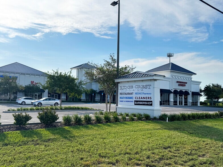 More Photos Of 40230 US Highway 27 N, Davenport Storefront For Sale