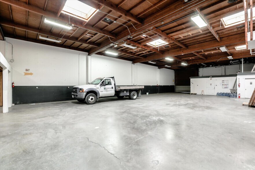 More Photos Of 1165-1169 N 5th St, San Jose Service For Sale