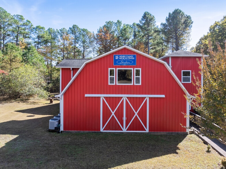 More Photos Of 215 Baker Rd, Huntingdon Lodge Meeting Hall For Sale