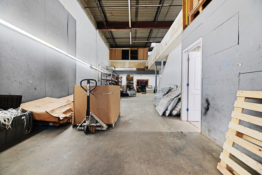 More Photos Of 7605 Barbara Ln, Clinton Industrial For Sale