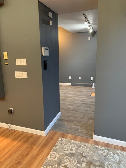 More Photos Of 1299 Richmond Rd, Staten Island Freestanding For Sale