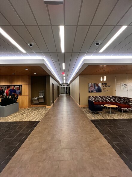 More Photos Of 1001 Horizon Vue Dr, Canonsburg Office For Lease