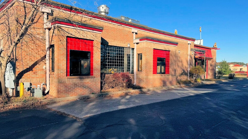 More Photos Of 630 S Frontage Rd, Wisconsin Dells Fast Food For Sale