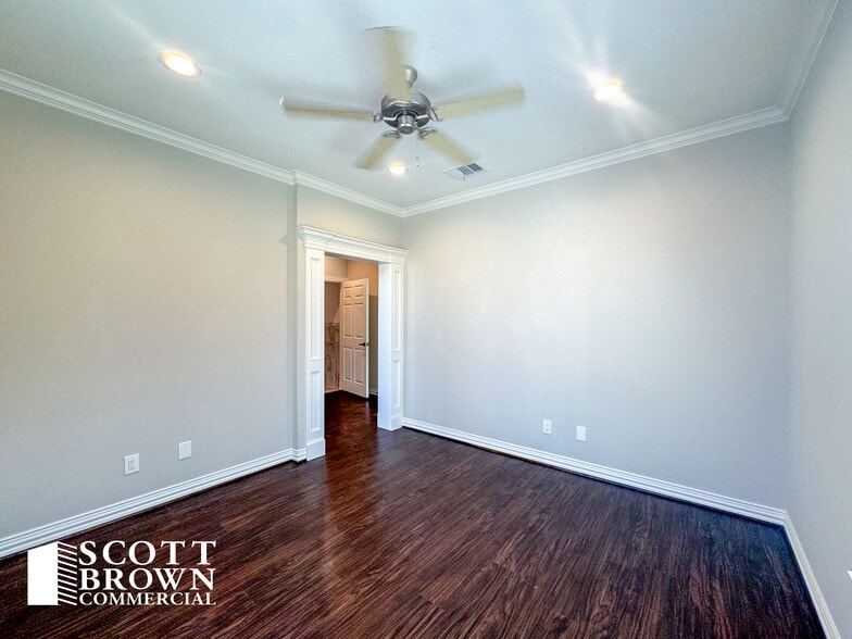 More Photos Of 870 Hebron Pky, Lewisville Medical For Lease