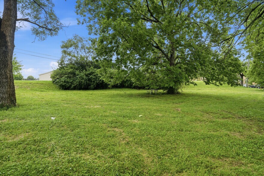 More Photos Of 1143 Towne St, Cincinnati Land For Sale