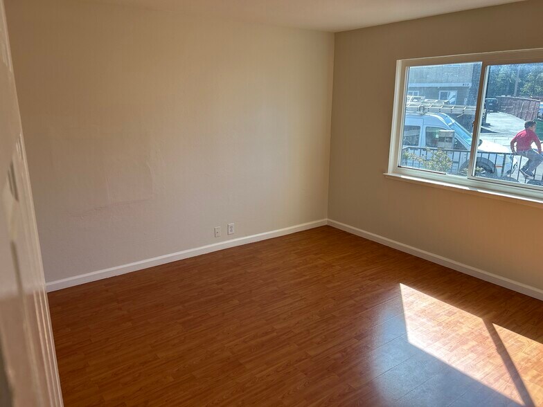 More Photos Of 811 Jeanne Ave, San Jose Apartments For Sale
