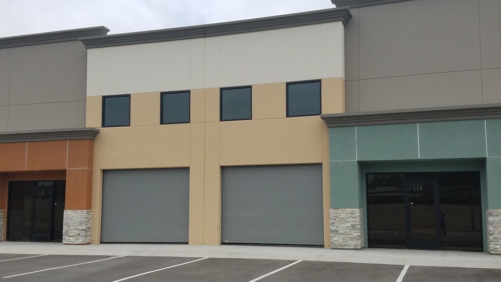 More Photos Of 751-827 E Edna Pl, Covina Warehouse For Sale