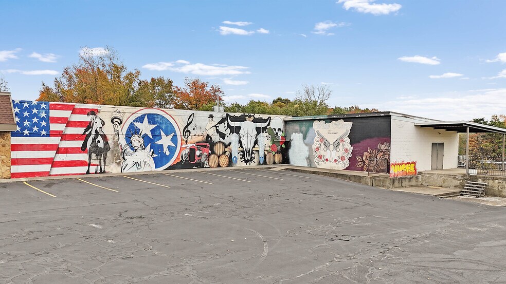 More Photos Of 3012 Highway 31 W, White House General Retail For Sale