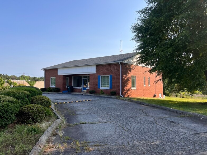 Primary Photo Of 1525 Jake Alexander Blvd S, Salisbury Office For Lease