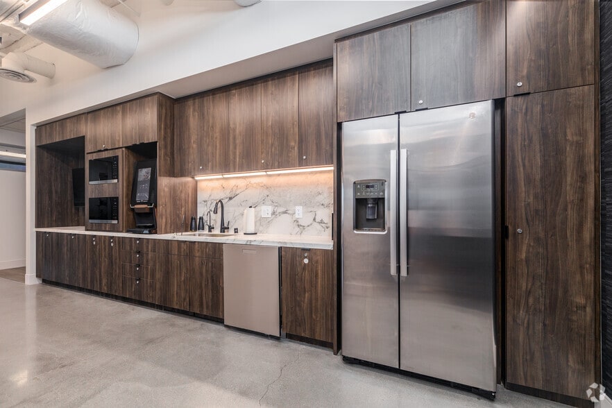 More Photos Of 2321 Rosecrans Ave, El Segundo Coworking Space