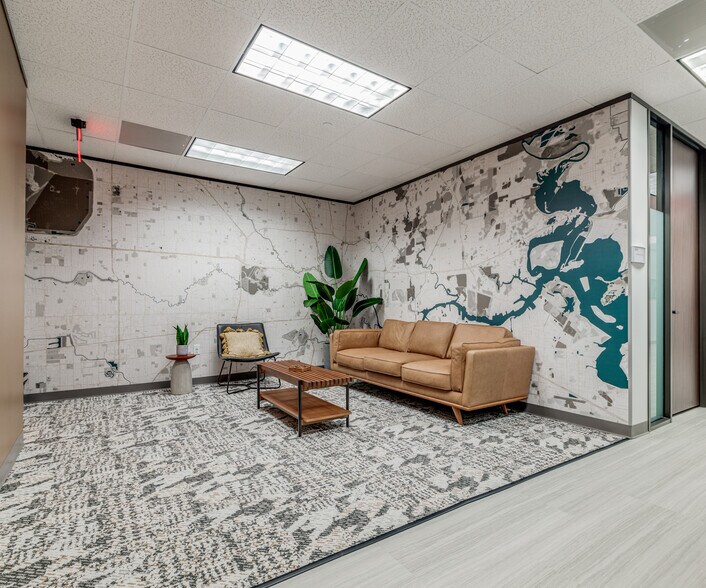 More Photos Of 2401 Fountain View Dr, Houston Office For Lease