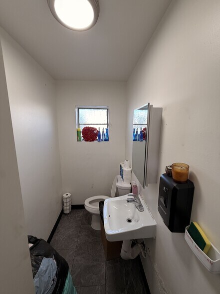 More Photos Of 11592 Anabel, Garden Grove Service For Sale