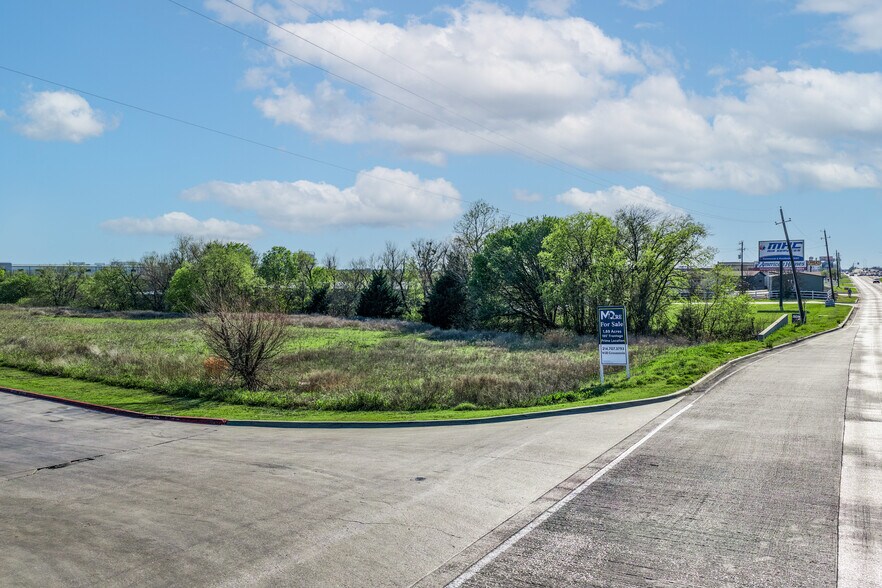 More Photos Of 1970 I-30, Rockwall Land For Sale