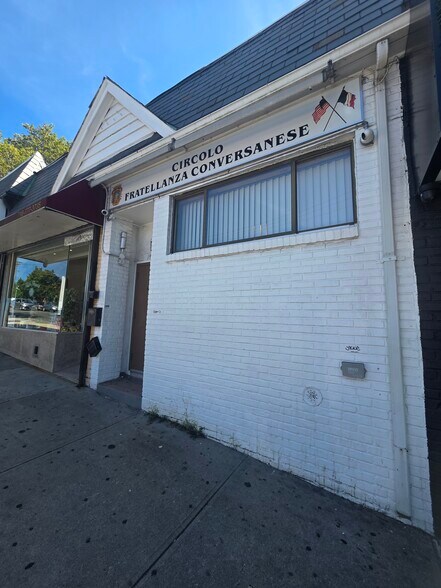 Primary Photo Of 145-20 14th Ave, Whitestone Freestanding For Sale