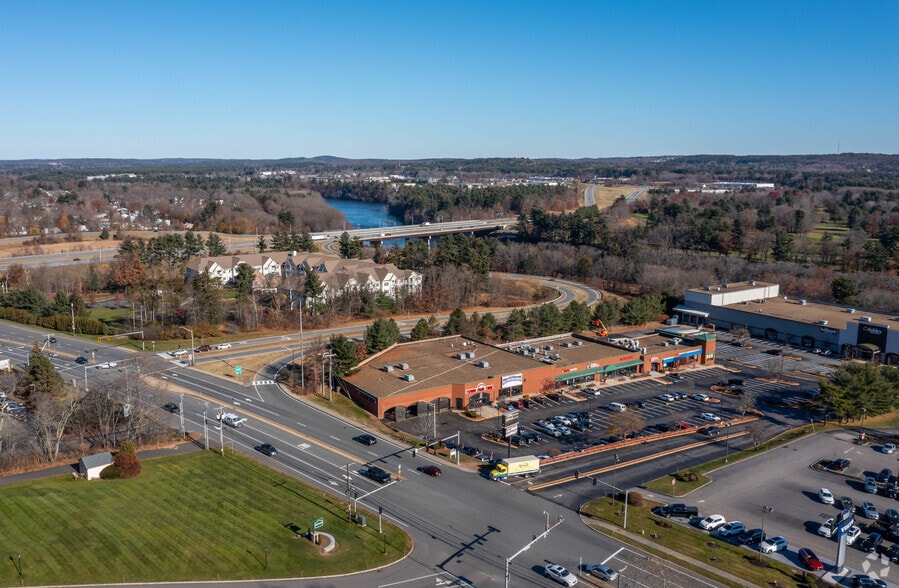 More Photos Of 166-174 Daniel Webster Hwy, Nashua Unknown For Lease