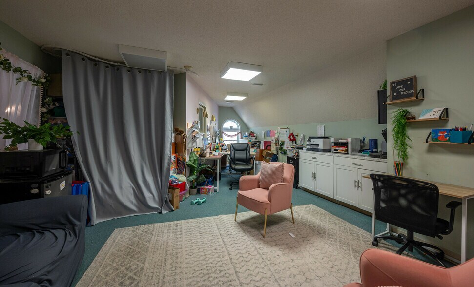 More Photos Of 1307 W Woodcroft Pky, Durham Office For Sale