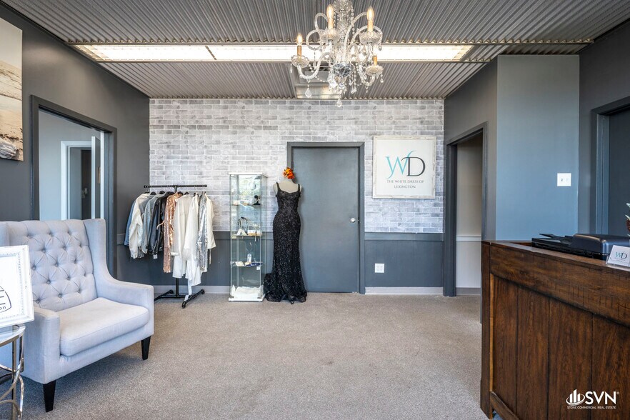 More Photos Of 740 National Ave, Lexington Warehouse For Lease