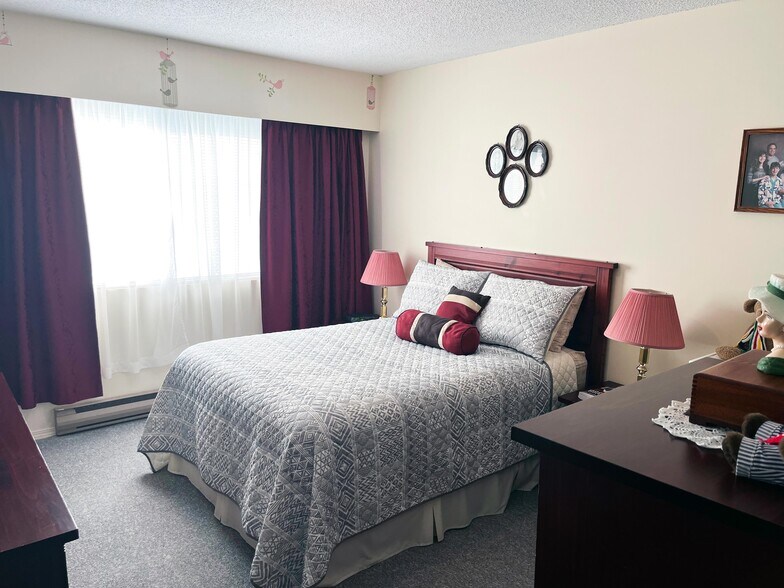 More Photos Of 1131-1151 Murray St, Lillooet Apartments For Sale