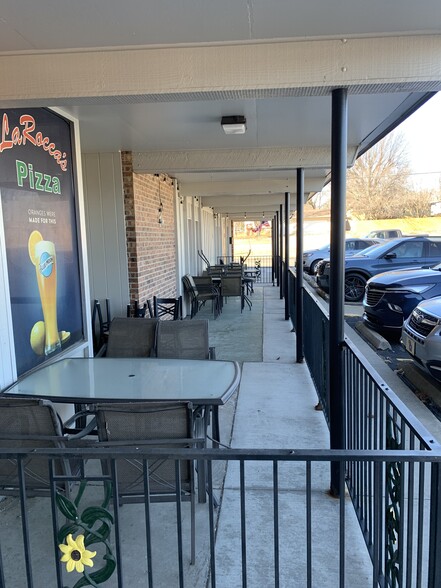 More Photos Of 3100 SW Gage Blvd, Topeka Storefront Retail Office For Sale