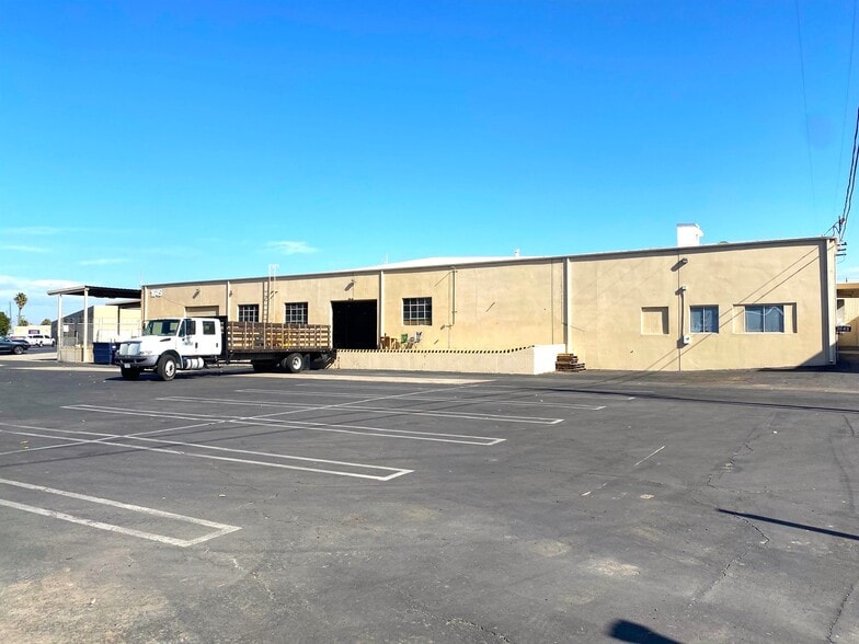 More Photos Of 1645 Tidelands Ave, National City Manufacturing For Lease