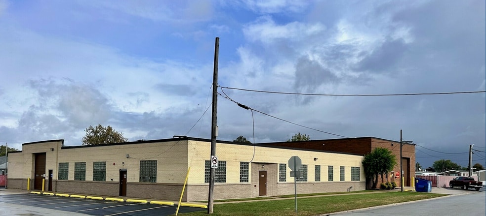 Primary Photo Of , Melrose Park Industrial For Sale