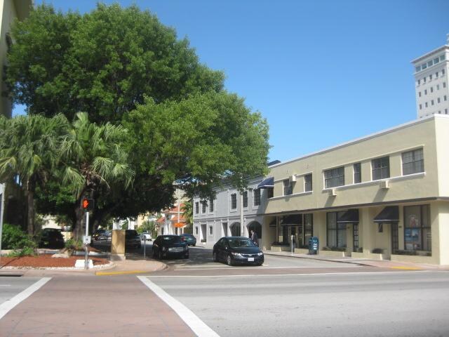 More Photos Of 370 Minorca Ave, Coral Gables Medical For Lease