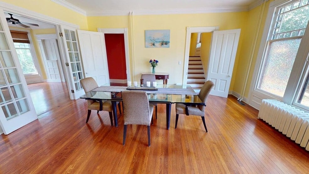 More Photos Of 58 Market St, Onancock Office Residential For Sale