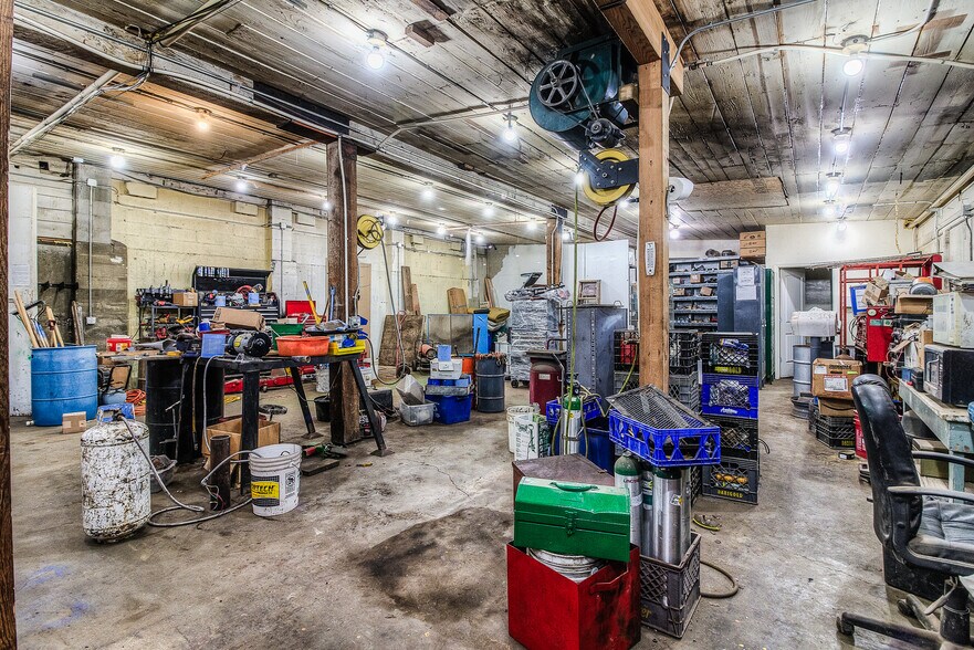 More Photos Of 91 Charlie Ln, Naches Warehouse For Sale