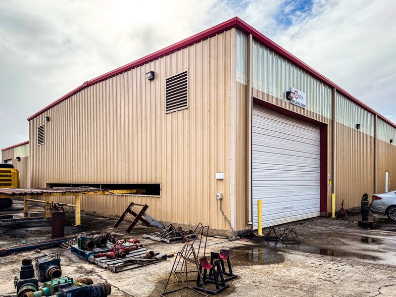 More Photos Of 5821 Agnes St, Corpus Christi Service For Sale