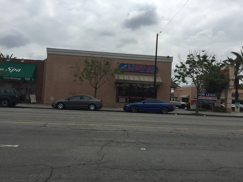 More Photos Of 704-712 W Las Tunas Dr, San Gabriel Unknown For Lease