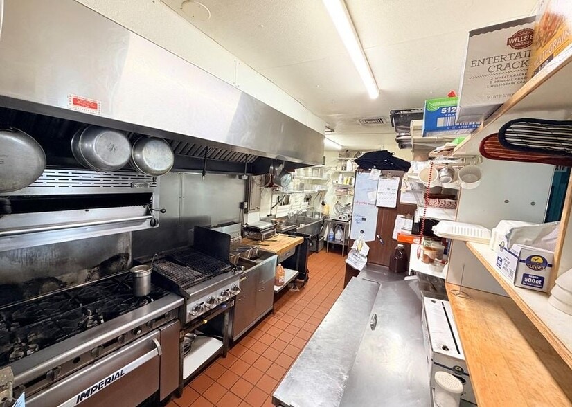 More Photos Of 1305 Abbott Rd, Buffalo Restaurant For Sale