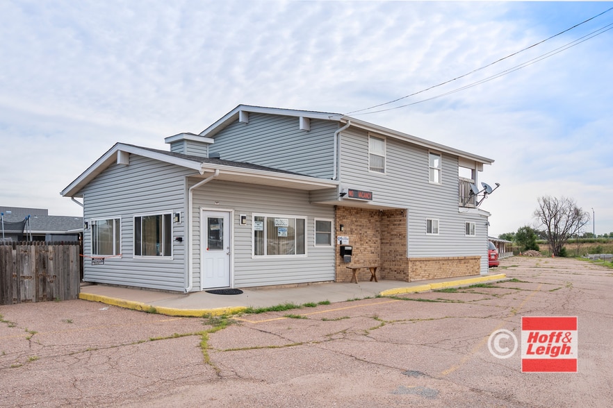 Primary Photo Of 650 Champlin Dr, Fountain Hotel For Sale