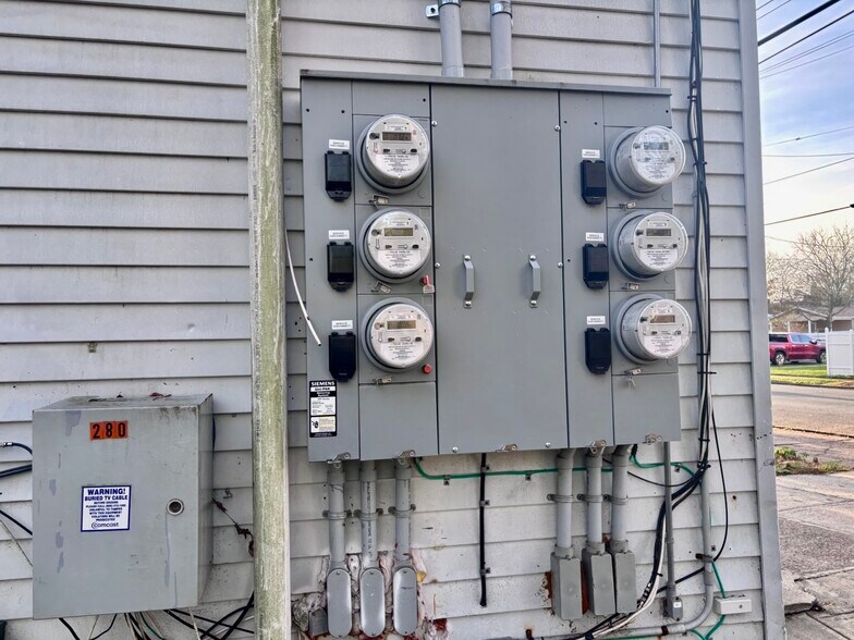 More Photos Of 276-278 Hillcrest Ave, Trenton Apartments For Sale