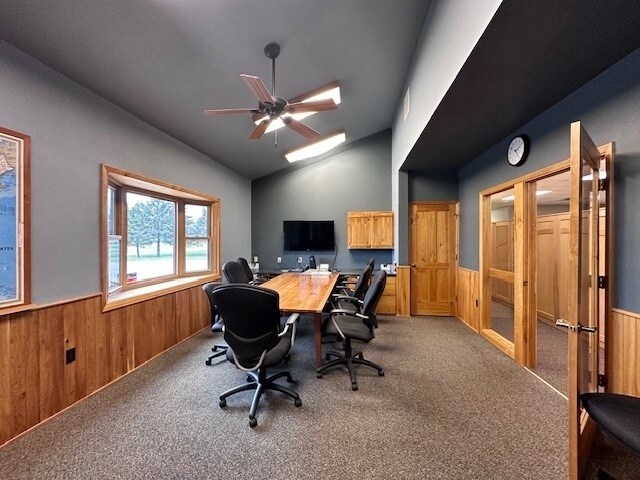 More Photos Of 7 Tiff Ave, Neillsville Office For Sale
