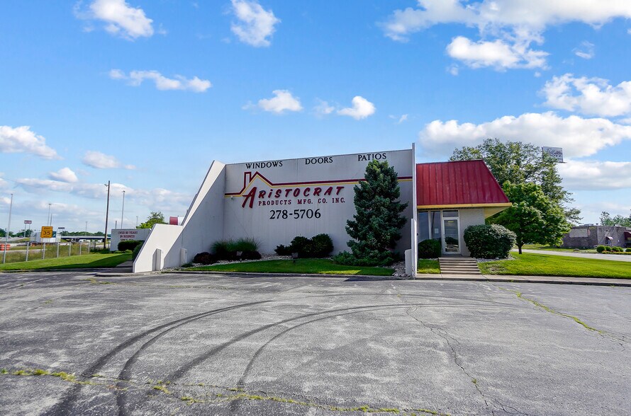 More Photos Of 4745 Wadsworth Rd, Dayton Warehouse For Lease