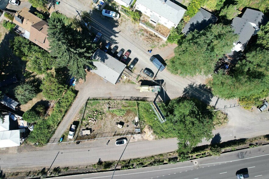 More Photos Of 1515 SW Multnomah Blvd, Portland Office For Sale