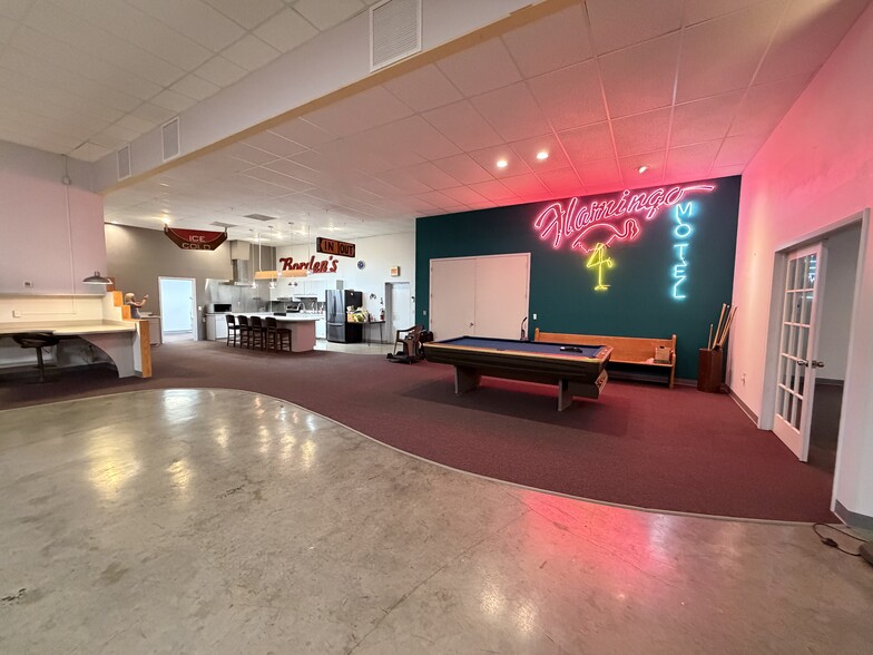 More Photos Of 1401 22nd St N, Saint Petersburg Manufacturing For Lease