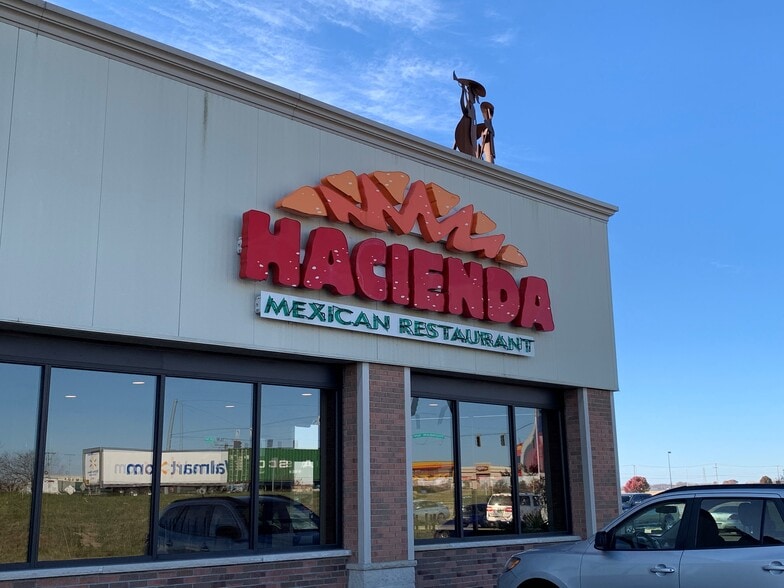 More Photos Of 2878 Miller Dr, Plymouth Unknown For Lease