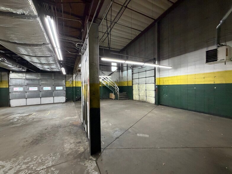 More Photos Of 7999 Wadsworth Blvd, Arvada Auto Repair For Lease