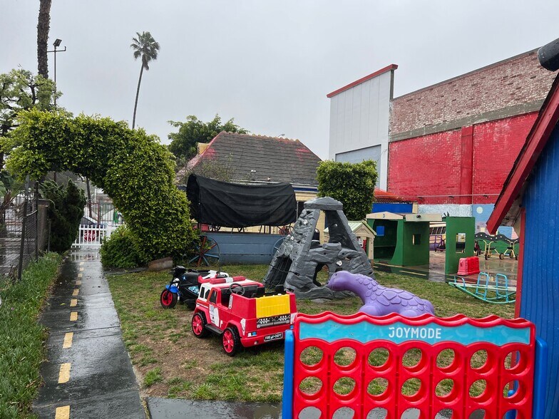 More Photos Of 3201-09 Manchester Blvd, Inglewood Daycare Center For Sale