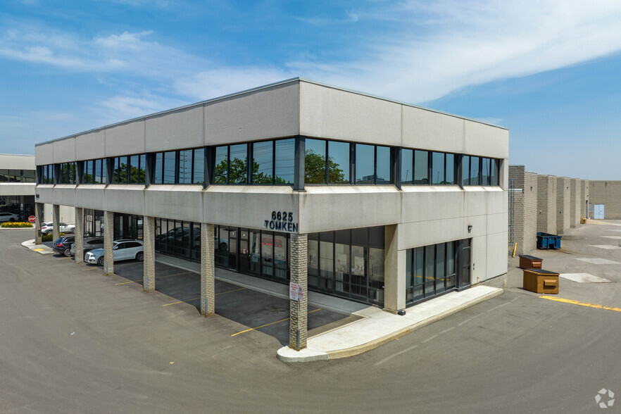 Primary Photo Of 6625 Tomken Rd, Mississauga Showroom For Lease