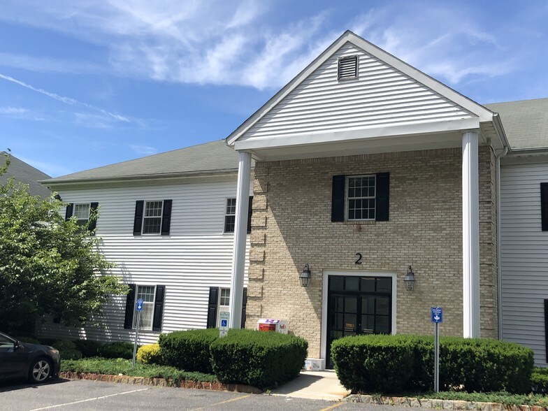 More Photos Of 670 N Beers St, Holmdel Medical For Sale